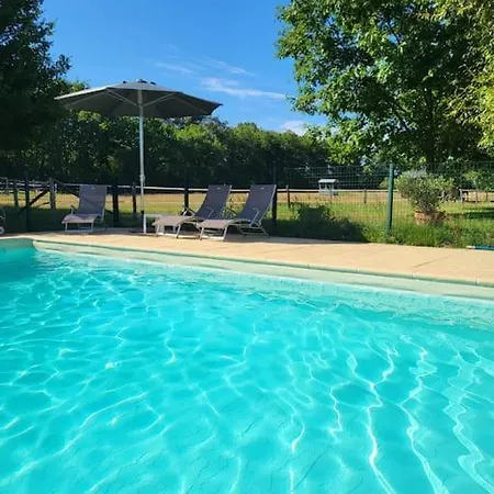 La Gouletterie Classe 3* Avec Piscine