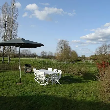 La Gouletterie Classe 3* Avec Piscine Nyaraló Thoree-les-Pins