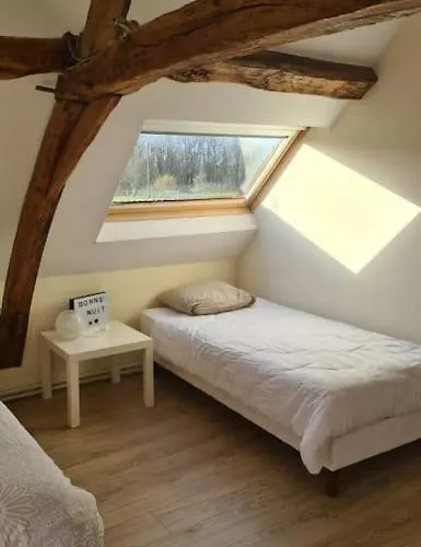 La Gouletterie Classe 3* Avec Piscine Thoree-les-Pins